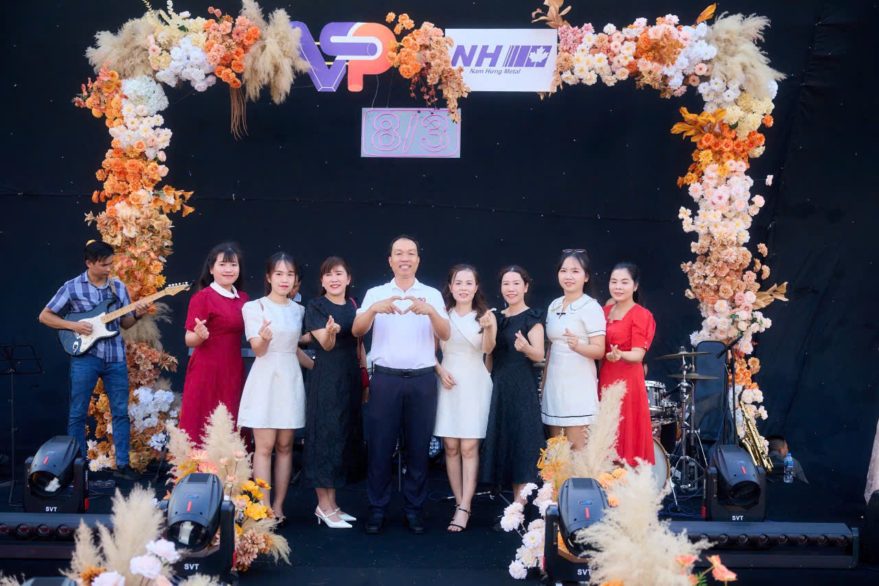 Chào mừng ngày quốc tế phụ nữ 8/3: Tri ân những người "Giữ lửa" tại Gia đình Kim khí Nam Hưng